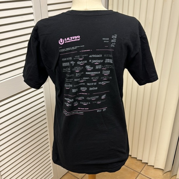 Ultra Music Festival Virginia Key Beach Park & Miami Marine Stadium Band Shirt - Picture 2 of 4